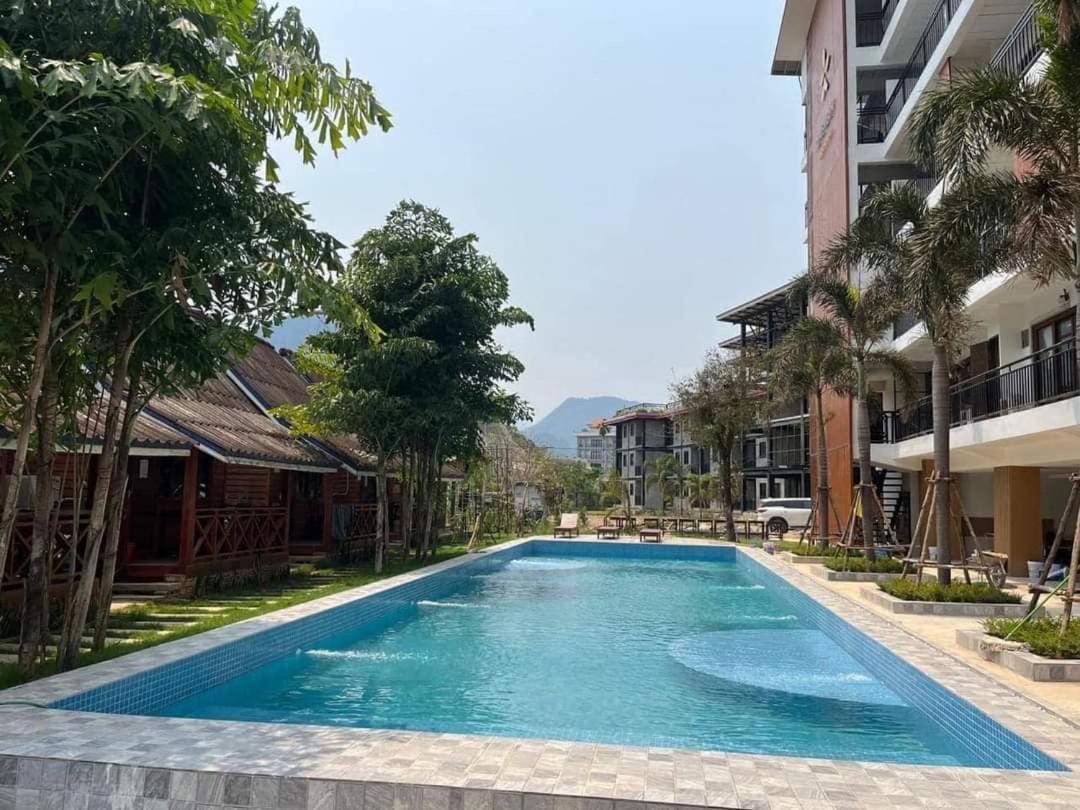 Vang Vieng Bungalows Exterior foto